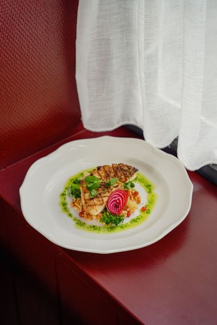 Gerecht op tafel bij Bisous